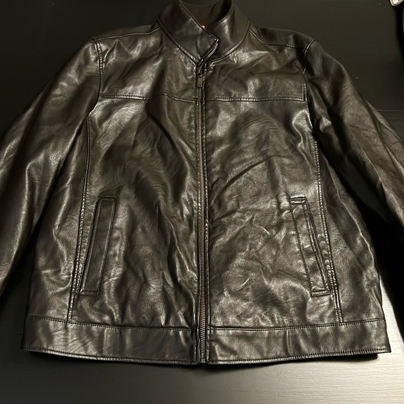 Dockers faux leather bomber jacket - Picture 1 of 7